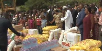 Cameroonians Displaced by Crisis Return on New Year