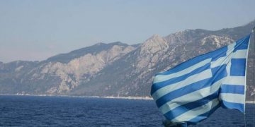 Greek parliament debates expansion of territorial waters