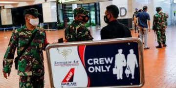 Indonesia Sriwijaya Air passenger plane missing after take-off