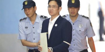 Again court sentences Samsung heir to 2½ imprisonment