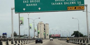 FG reopens Third Mainland Bridge, ahead of schedule