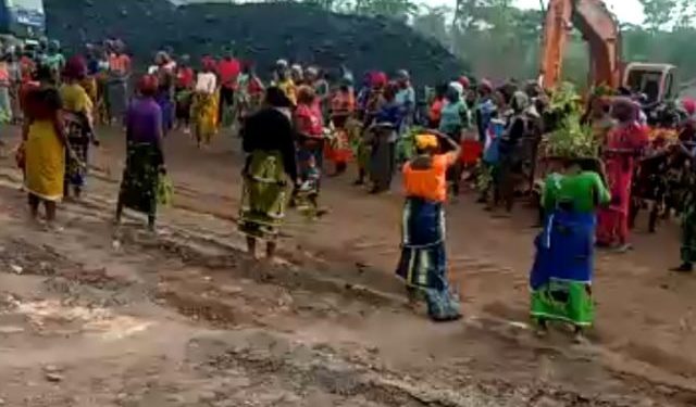 Benue women storm mining site, curse corrupt leaders as protest hits 7 days