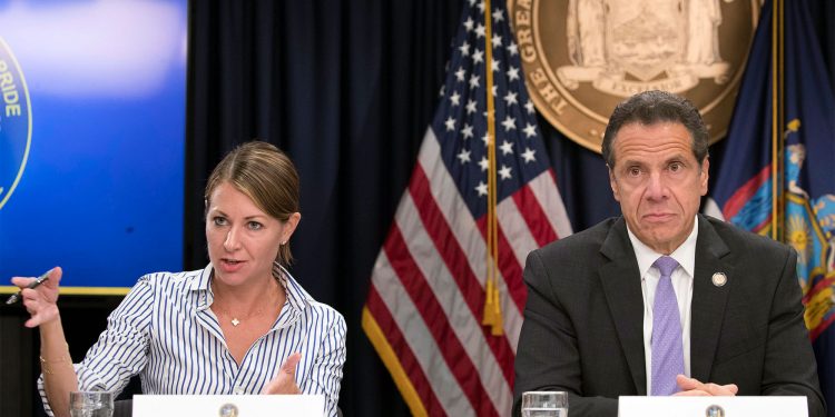 Aides to NY Gov. Cuomo subpoenaed in sexual harassment investigation