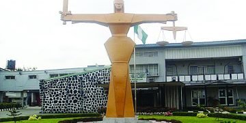 Woman files for divorce from her armed-robber-husband