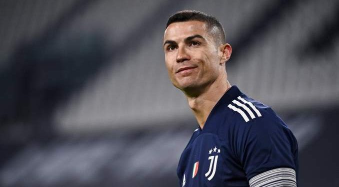 Juventus to accept £25m offer to sell Ronaldo