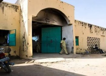 Riot in Bauchi Correctional Centre, warders, inmates injured