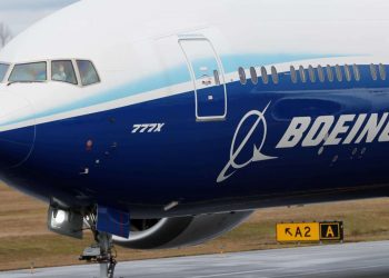 Boeing warns if China ends purchases, then Airbus will be big winner
