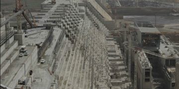 Confrontation looms as Ethiopian Nile dam threatens Egypt, Sudan