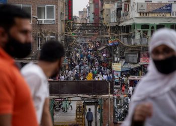 COVID-19 second wave in India worsens with 200,000 daily infections