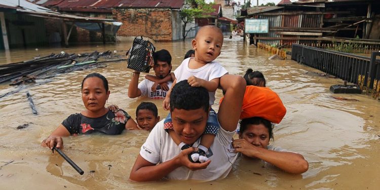 Tropical cyclone kills 76 in Indonesia, East Timor