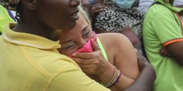 Mozambique attack survivors haunted by sight of dead bodies