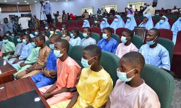 Parents of Nigeria kidnap victims plead for government help