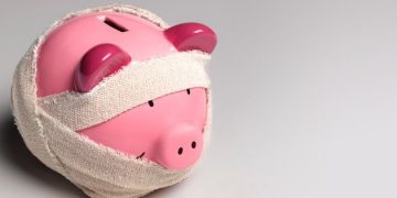 South Africans are more worried about money than Covid-19 – survey’