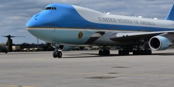 Boeing, contractor sue each other as new Air Force One is delayed