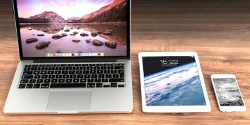 Apple races past Wall St. with $89.58 billion earnings for quarter