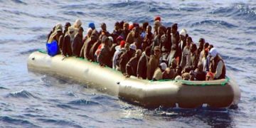 750 African migrants brought to Italy after rescue at sea