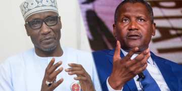 Experts react as NNPC moves to acquire 20% stake in Dangote refinery