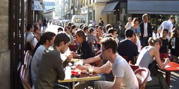 Paris magic returns as cafes, restaurants open for trading