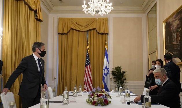 Blinken Meets with Pope, Italian Officials