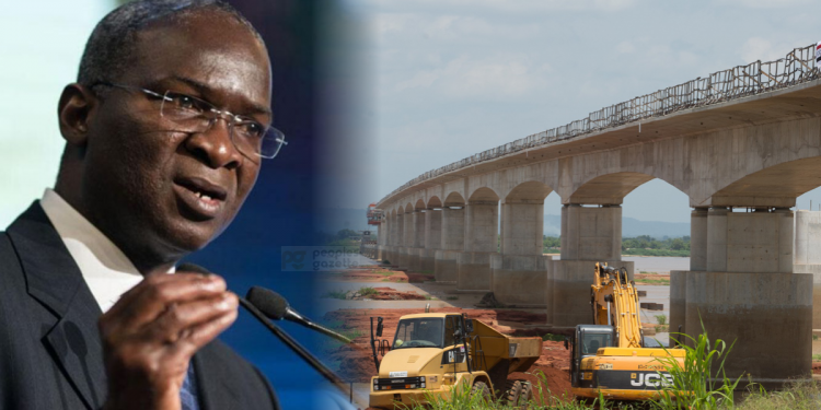 Second Niger Bridge to be completed next year: Minister Fashola