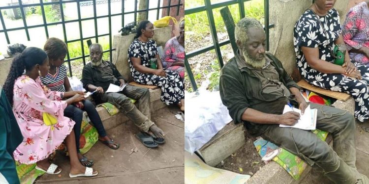 Wonders in Benue as ‘mentally derailed’ man offers medical services to residents