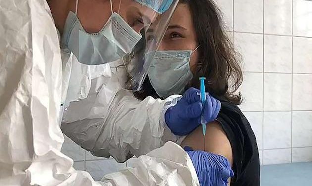 Moscow reports shortage of vaccines following jump in Covid cases