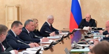 Russian law seeks to tighten control over U.S. Internet tech giants