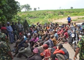 Soldiers stop 73 Nasarawa youths going to Imo