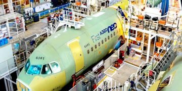 With jump in air travel, airlines manufacturing cannot find workers