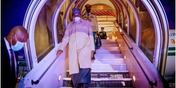Buhari arrives in London for summit, medical check-up