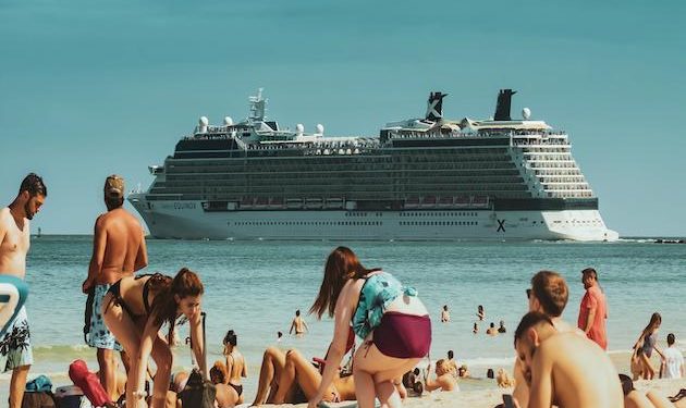 U.S. court overturns CDC requirements for cruise ships in Florida