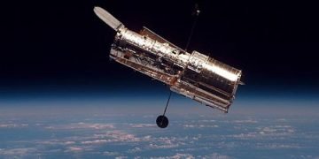 Hubble Telescope power restored after one month shut down
