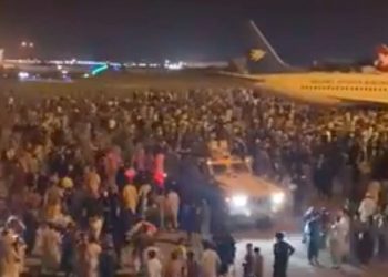 Five killed at Kabul airport as Taliban proclaims peace