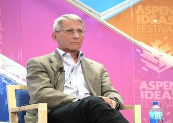 Dr. Fauci optimistic that Covid could be under control in U.S. in 2022