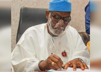 JUST IN: Akeredolu signs anti-open grazing law in Ondo