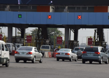 FG reintroduces toll gates on federal highways