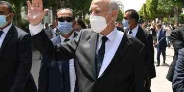 Tunisia: the complex issues behind the presidential power-grab