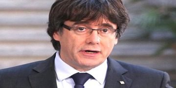 Acting on warrant, Italy arrests, later releases, Catalan leader