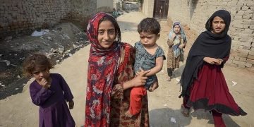 UN urges countries to ease family reunification for Afghans