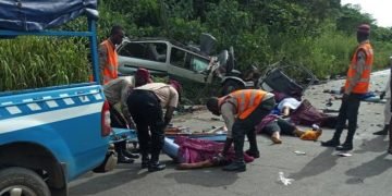 Nine die as commercial vehicles collide on Ibadan-Iseyin highway