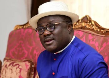 Ayade’s aide begs violent ex-militants to accept N500,000 as they protest