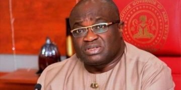Workers shut down Aba LGA after chairman battered employee