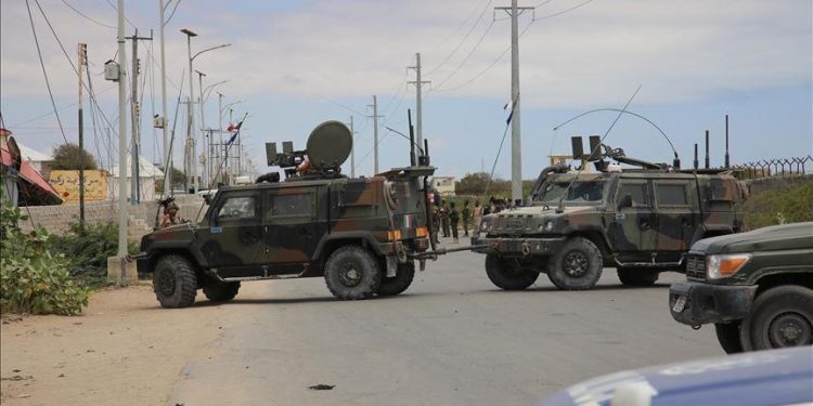 Somalia gets vehicles, equipment from UK to tackle roadside bombs