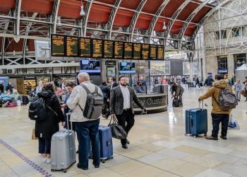 UK slashes list of countries prohibited to visit from 54 to 7