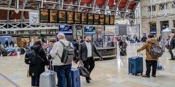 UK slashes list of countries prohibited to visit from 54 to 7