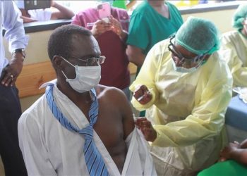 Zambia lowers COVID-19 vaccination target