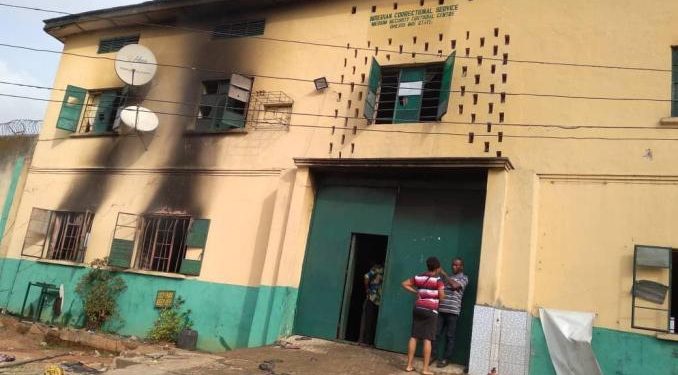 Jos prison under attack
