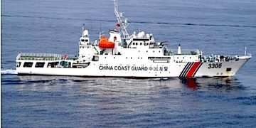 China blocks Filipino ships, fires water cannons in South China Seas