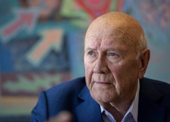 South Africa’s last white president, F.W. de Klerk dies at 85