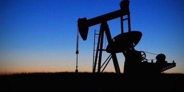 Oil up as market sees little impact of coordinated emergency oil sale